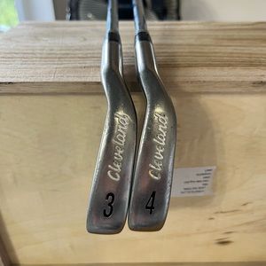 Cleveland Tour Action "TA5" (2 piece #3 and #4 ) Iron Set